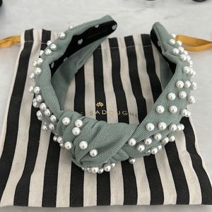 Lele Sadoughi dove gray pearl headband